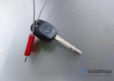 2000 Toyota Sienna Xle из США, поврежденный, VIN 4T3ZF13C3YU248333